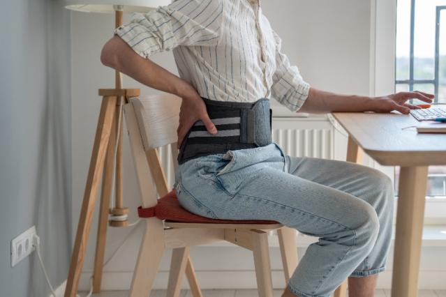 Corset orthopédique lombaire